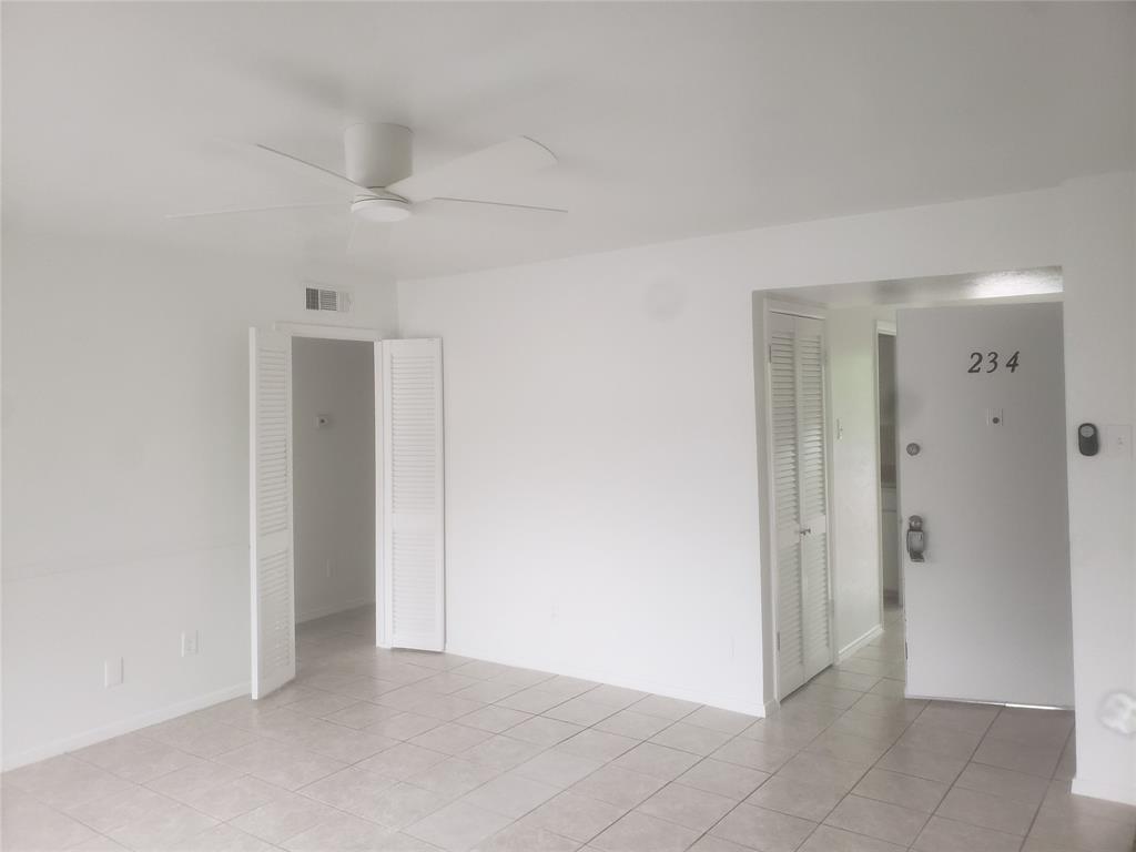 Primary Photo - 12888 Montfort Dr