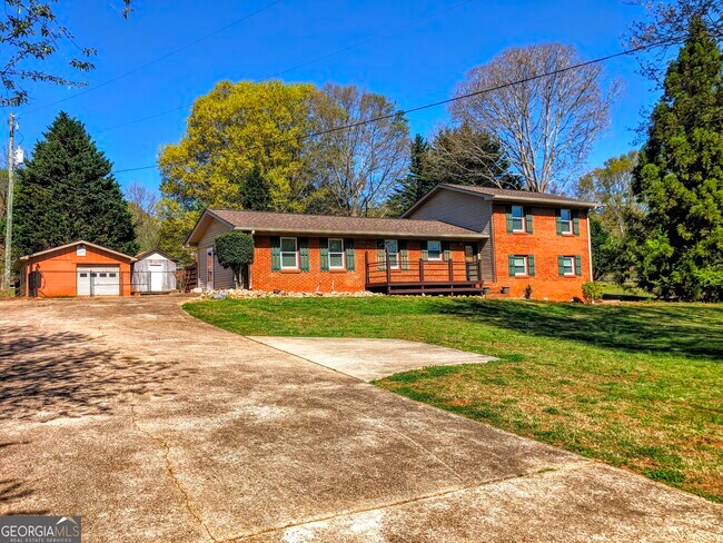 Foto del edificio - 5030 Strickland Rd