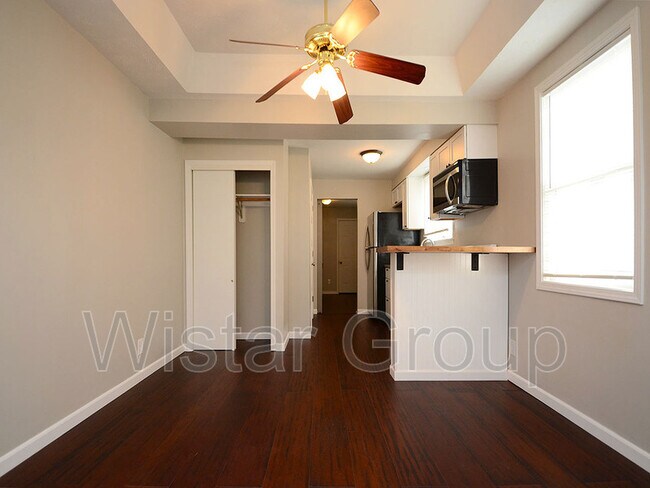 Foto del edificio - 805 S Adams St