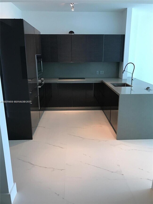 Foto del edificio - 1080 Brickell Ave