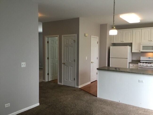 Foto del edificio - 312 Evergreen Cir