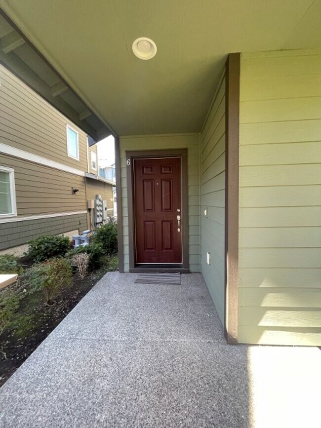Foto del edificio - 3bd/3.5ba Bothell Townhouse