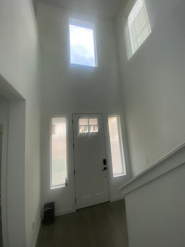 Foto del edificio - 11066 Shining Star Cir