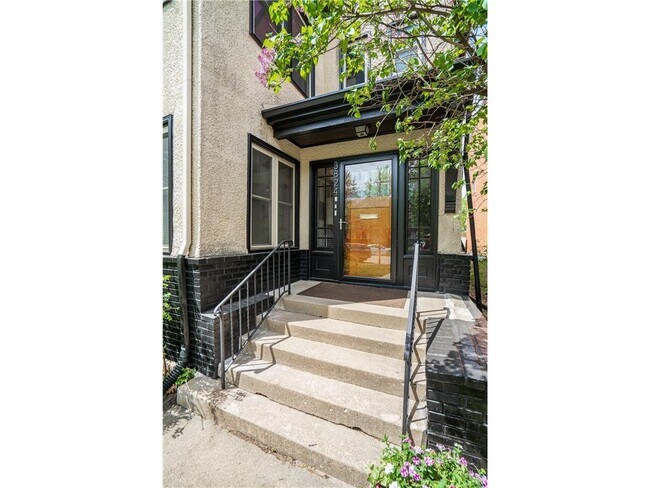 Foto del edificio - 3824 Pleasant Ave