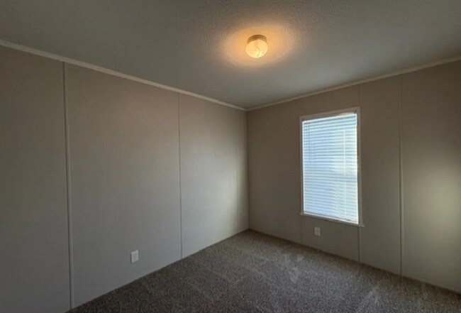 Foto del edificio - 105 Nicole Ct