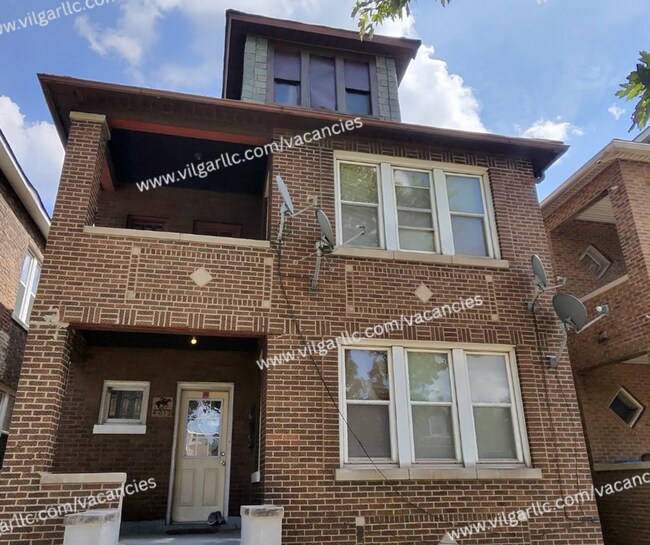 Foto del edificio - 4013 Pulaski St