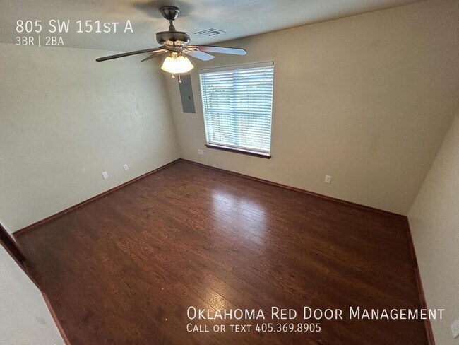 Building Photo - 805 SW 151st St