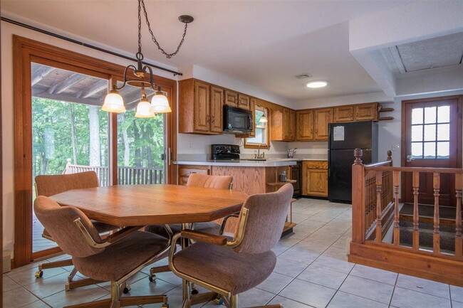 Building Photo - 15 Ardon Dr