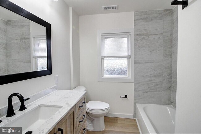 Foto del edificio - 412 Lee Pl