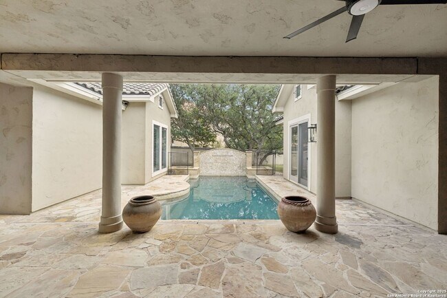 Building Photo - 238 Verbena Hill