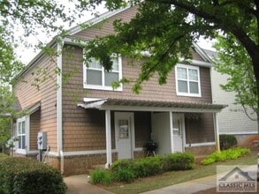 Building Photo - 1035 Barnett Shoals Rd