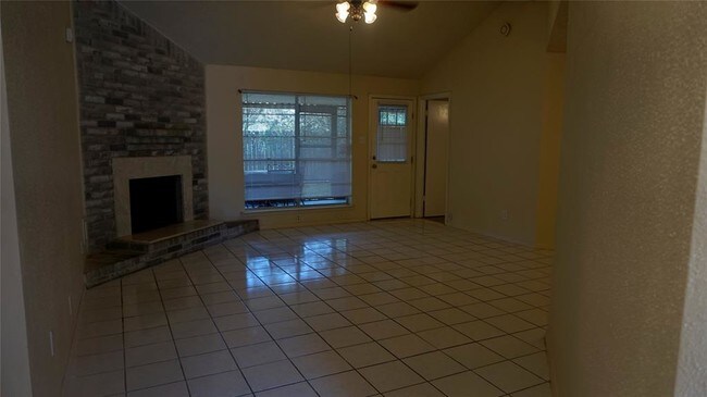 Building Photo - 4207 Autumn Meadow Dr