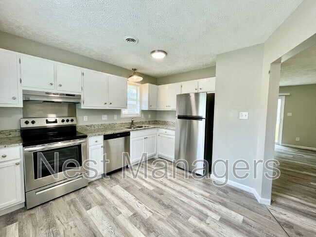 Foto del edificio - 6405 Lorell Ct
