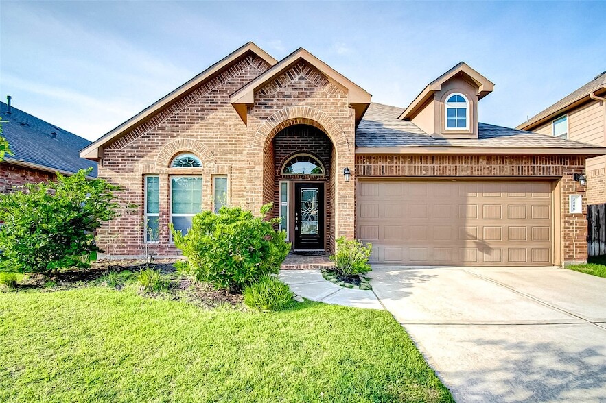 Foto principal - 5506 Claymore Meadow Ln