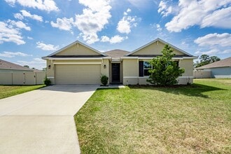 Building Photo - 1555 Ct-50