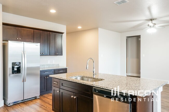 Building Photo - 10304 Ft Teran Trl