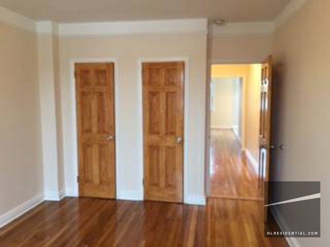 Building Photo - 2264 47th St