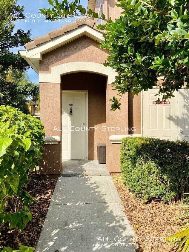 8801 Villa View Cir Unit 201, Orlando, FL 32821 Condo for Rent in