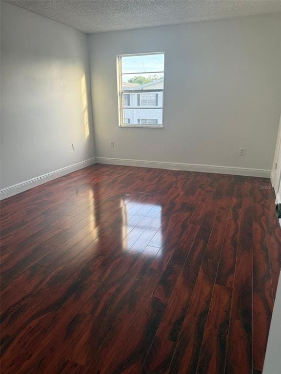 Foto del edificio - 6036 Amberly Ct