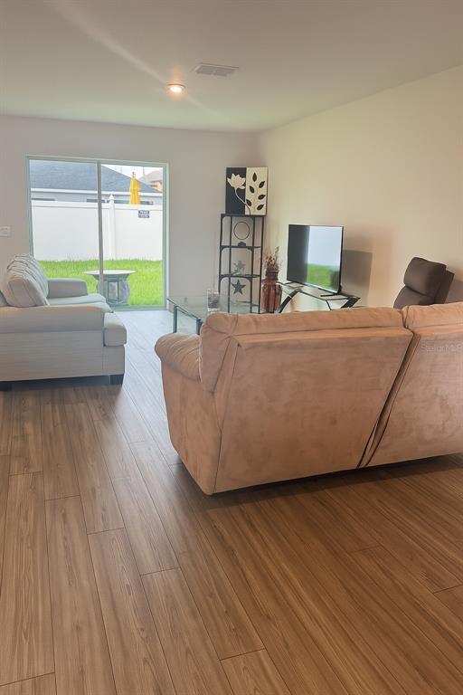 Foto del edificio - 2132 Pecos Dr