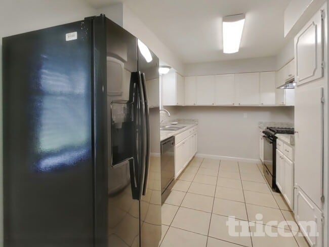 Foto del edificio - 5503 Jumada Cir