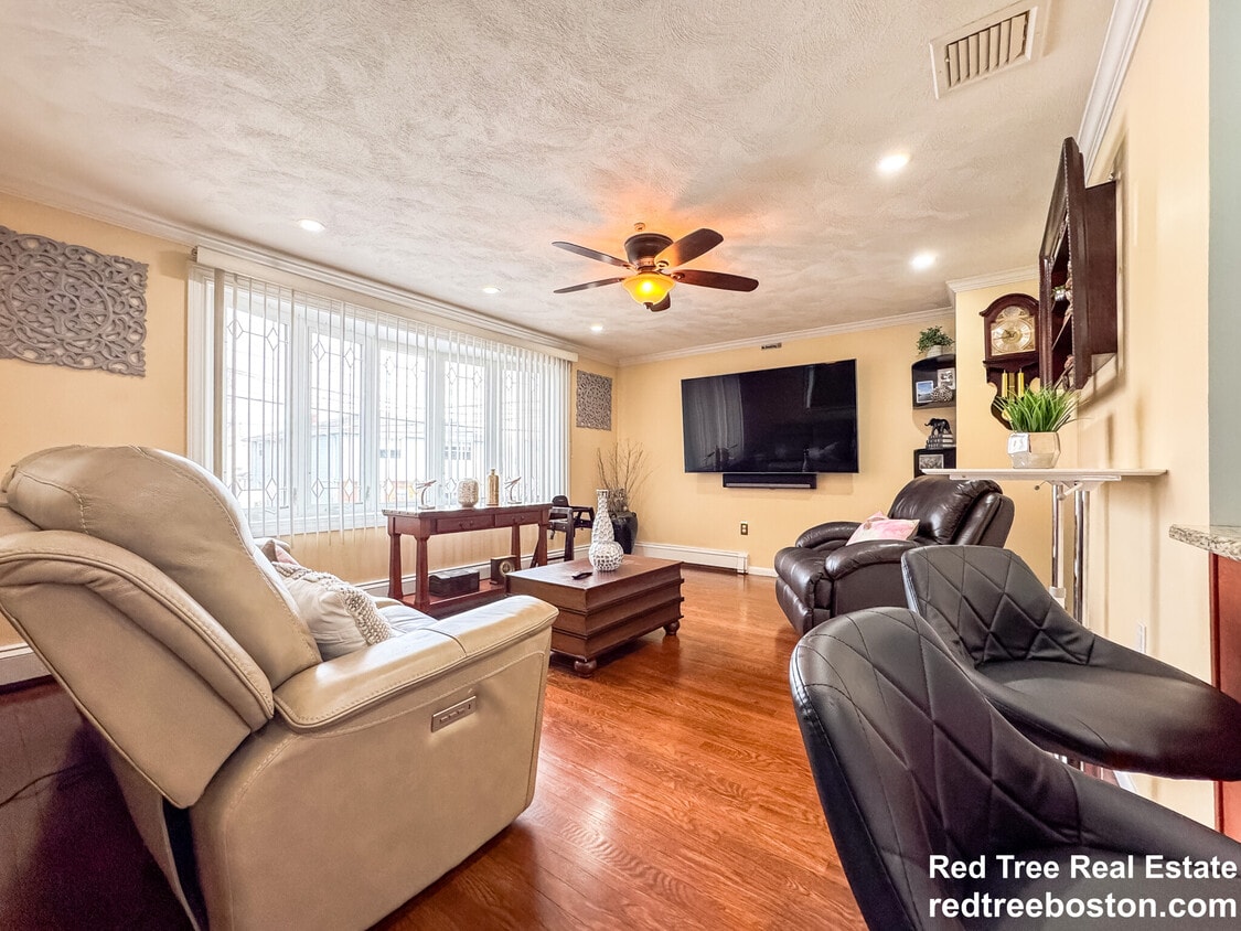 Photo - 34 Rumney Rd. Unit 1