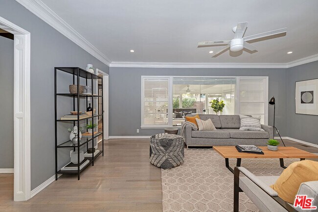 Foto del edificio - 852 11th St