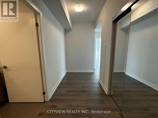 Building Photo - 4130 Parkside Village Dr