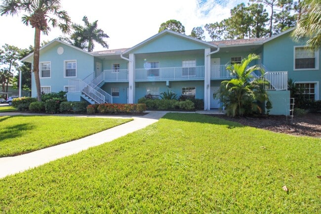Building Photo - **LOVELY FULLY FURNISHED SEASONAL RENTAL**2 BEDS/2 BATHS**PINE HAVEN**