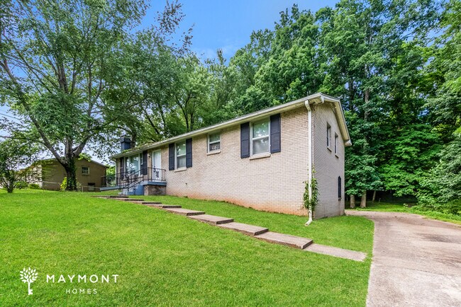 Building Photo - 15 Saratoga Dr