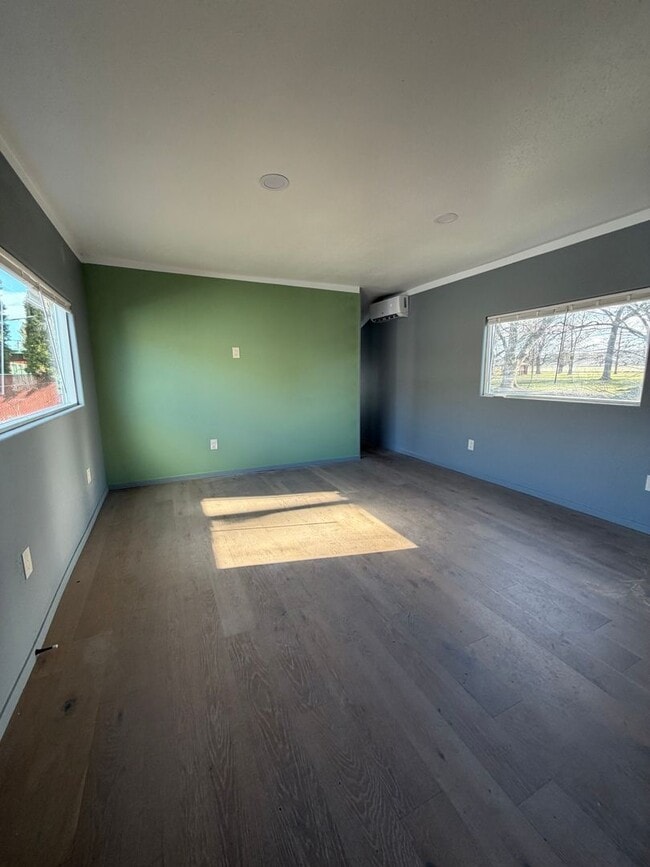 Building Photo - Newly Remodeled Manufactured Home