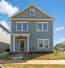 Building Photo - 4081 Ivy Green Trl