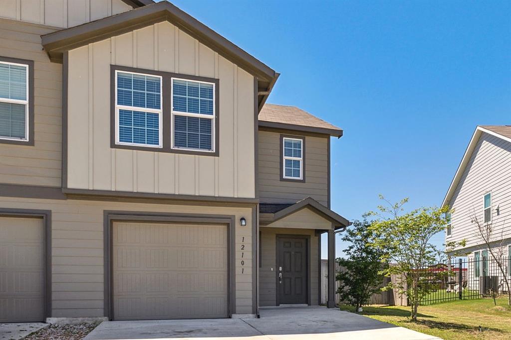 12101 Short Leaf Path, Del Valle, TX 78617 Townhome Rentals in Del