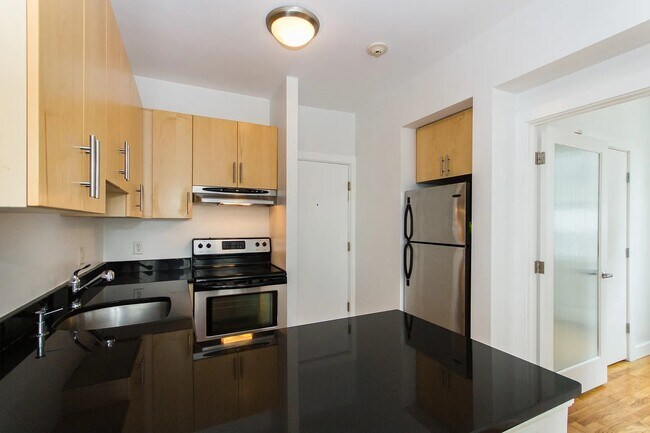 Foto del edificio - Excellent One Bedroom