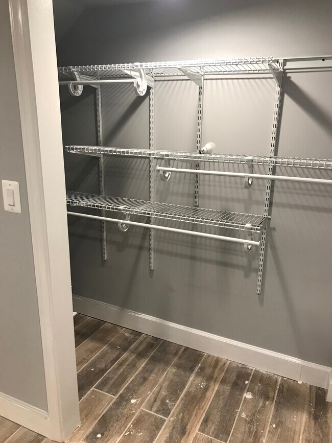 Foto del edificio - 1328 Ridge Pl SE