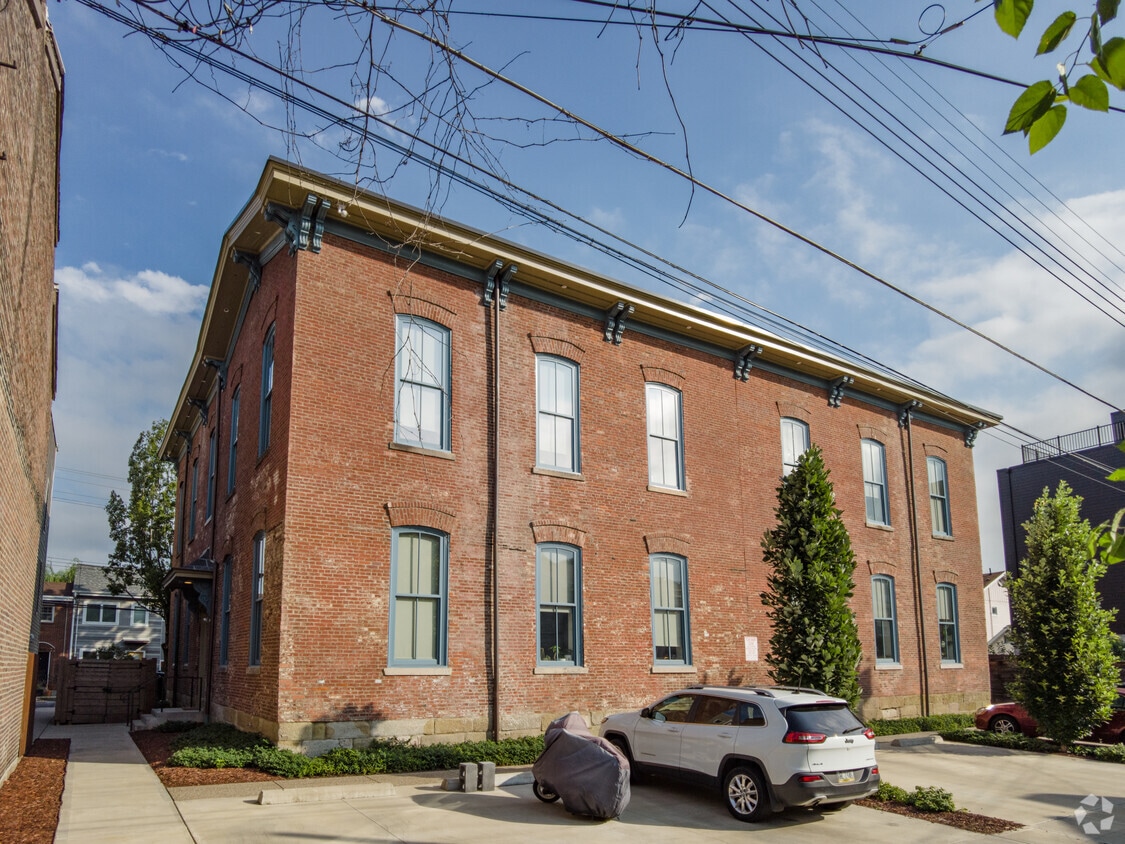 Bayard School Lofts 4836 Hatfield St Pittsburgh, PA Apartments for