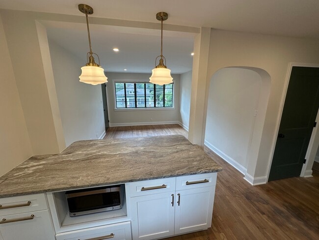 Foto del edificio - 425 S Jackson St