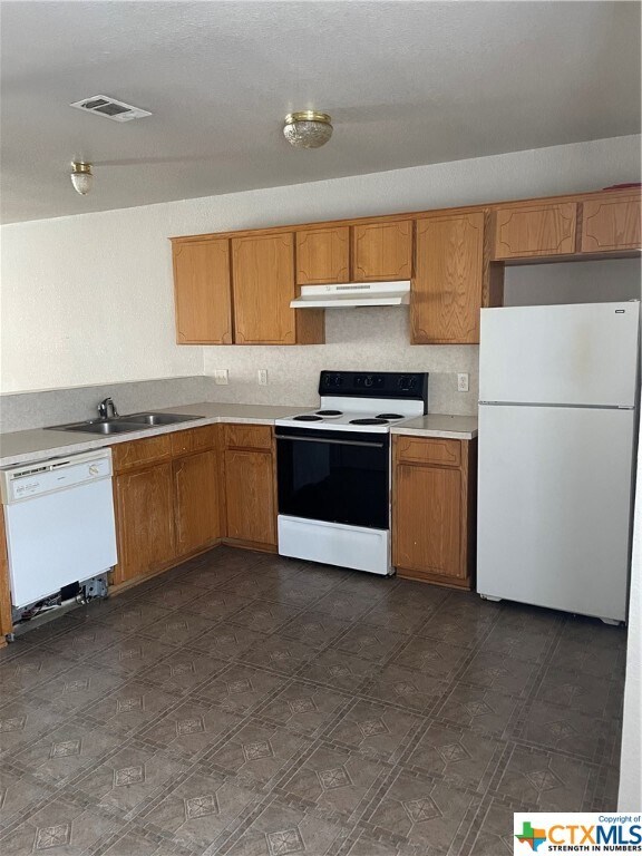 Building Photo - 3801 Woodrow Dr