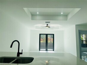 Building Photo - 1112 East 12th Street