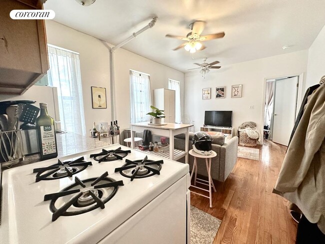 Foto del edificio - 508 W 136th St