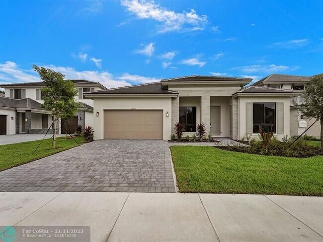 Building Photo - 10426 SW 57th Ct