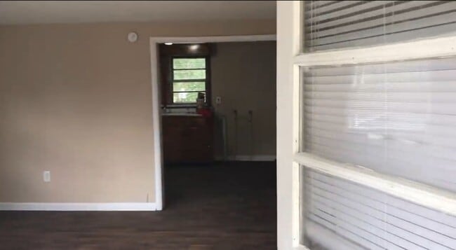Foto del edificio - Nice 3 bedroom 1 bath in heart of Woodbury