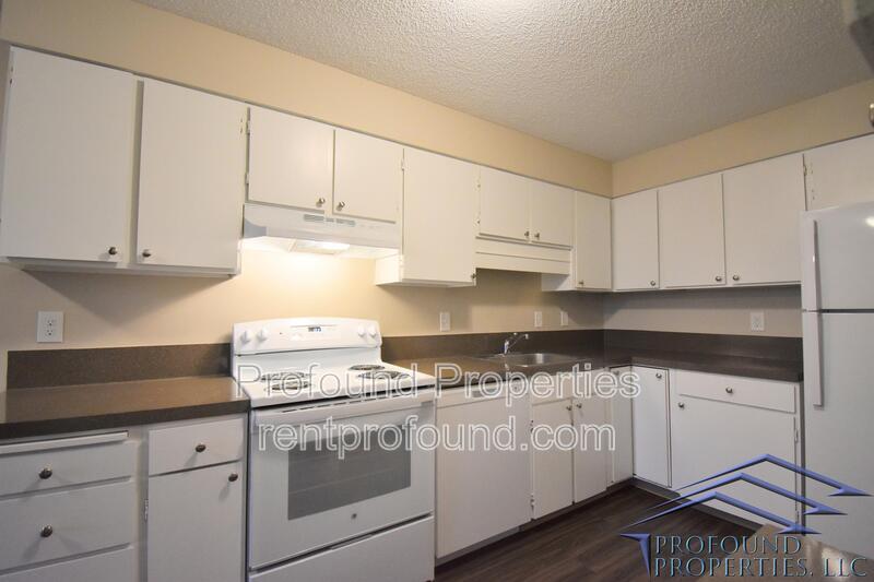 Foto principal - 8745 SW Beaverton Hillsdale Hwy