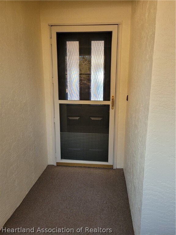 10 Charlton Dr, Lake Placid, FL 33852 Condo for Rent in Lake Placid