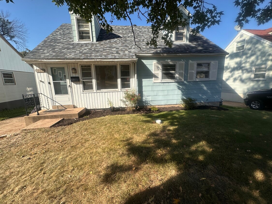Primary Photo - 10211 Baltimore Ave