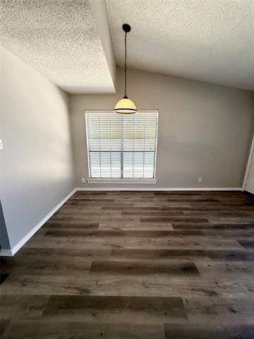 Building Photo - 516 Rita Ln