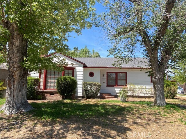 Foto del edificio - 939 E Colton Ave