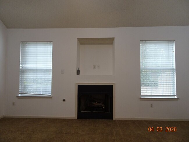 Foto del edificio - 2 Bedroom 2 Full Bath Condo