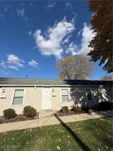 Building Photo - 368 Stewart St