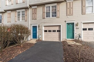 Building Photo - 1315 Meadowbrook Dr